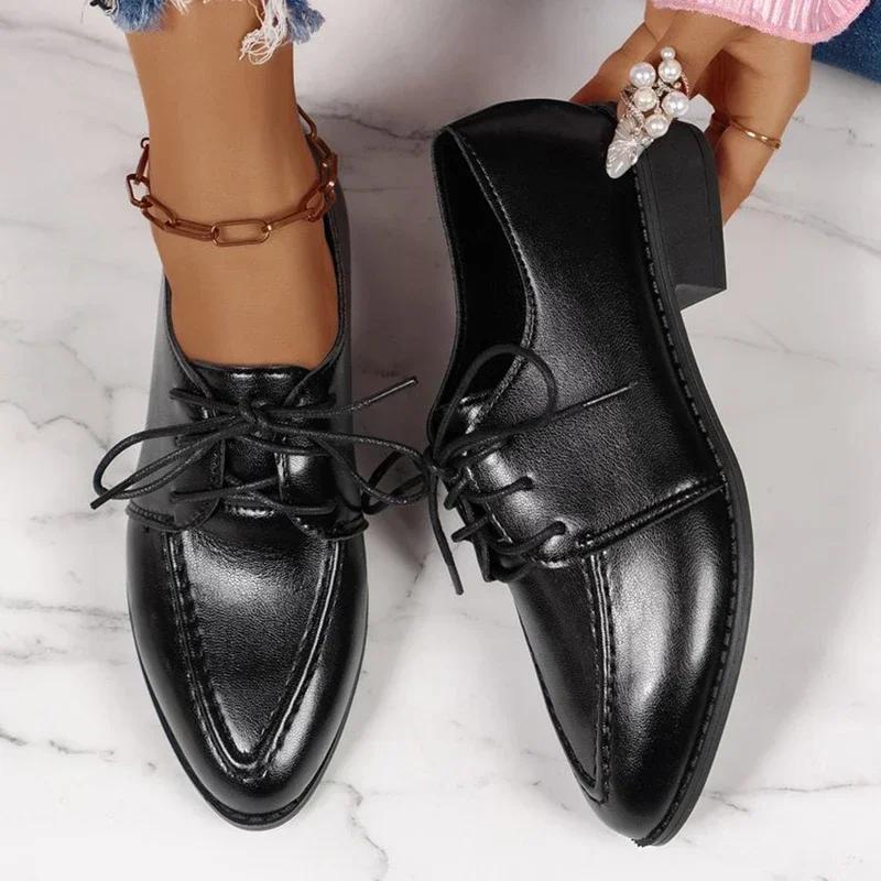 British Style Patent Leather Oxford Shoes for Woman Lace-Up Med Heel Single Shoes Women Pointed Toe Thick Heels Office Pumps