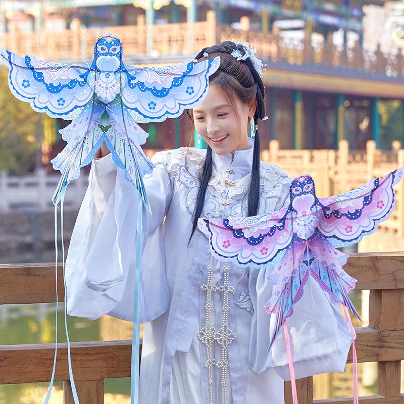 Retro Handicraft Bamboo Swallow Kite - 60cm x 80cm Chinese Style Dance Decoration Prop for Kids (2026 Edition)