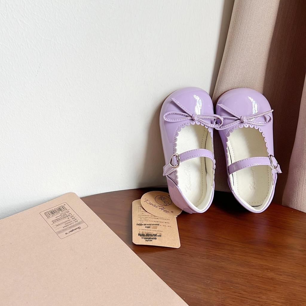 Girls' Princess Bow Patent Leather Shoes - Shiny, Low-Cut, Magic Tape, Japanese Style for Spring and Autumn