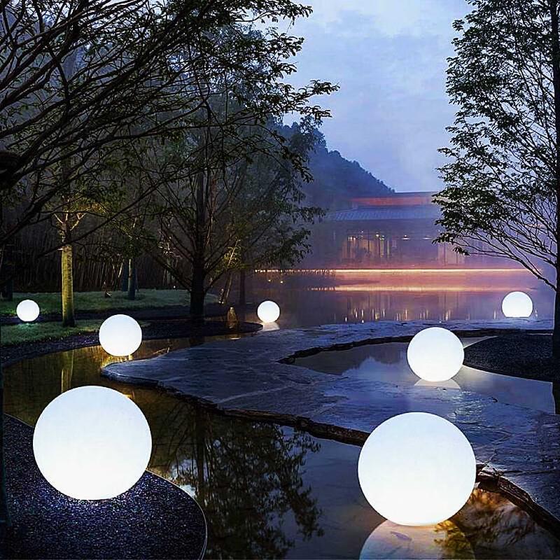 Outdoor Solar Decorative Ball Light