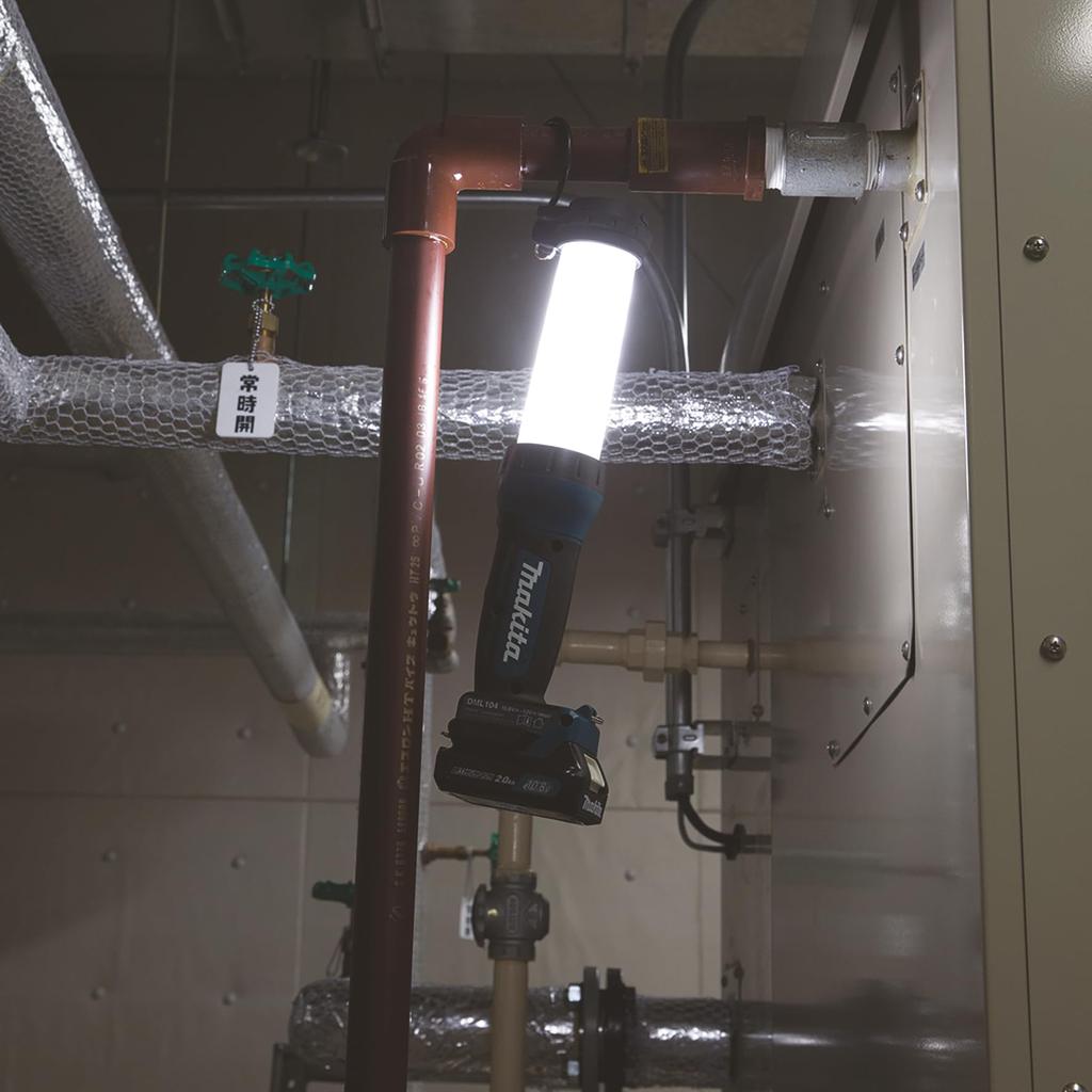 Makita Dobíjecí LED pracovní světlo ML104 (Pouze tělo)