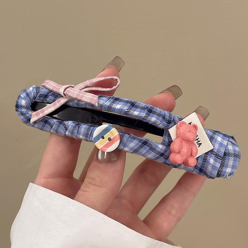 Acrylic Bow Button Bear Hairpin, Cute Duck Bill Clip On the Back of Women's Head, Fashionable and Versatile Hair Accessories, High Sense