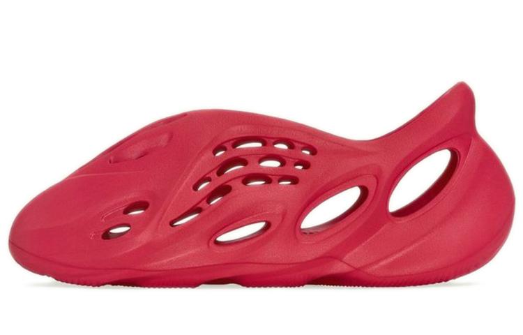 Yeezy Foam Runner Adidas Originals  Vermilion  GW3355 37