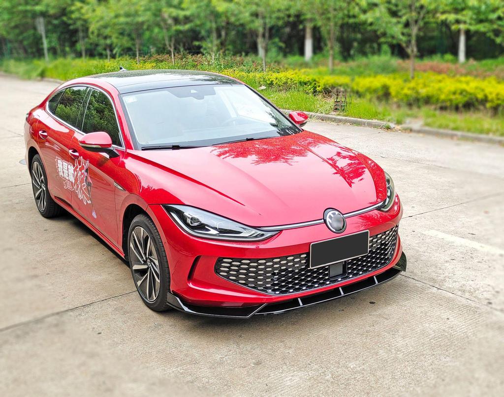 Kit Lip Față și Spoiler Spate Volkswagen New Lavida L 2022