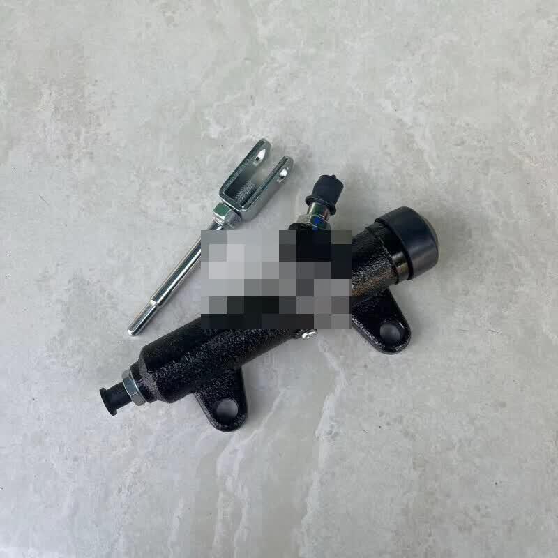 Qingluo Clutch Master Cylinder for Dongfeng Military Vehicles
