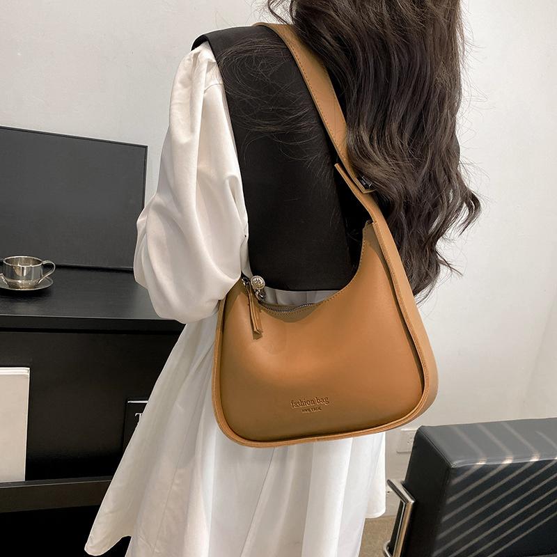 Small Designer Women's Black Bag Simple Retro Crossbody Bags Luxury Pu Leather Female Handbags Pure Color Bucket Shoulder Bag