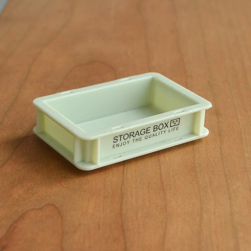 1 Piece Doll Accessories Toys  1/6 1/12 Dollhouse Miniature Furniture Storage Box Rack Model
