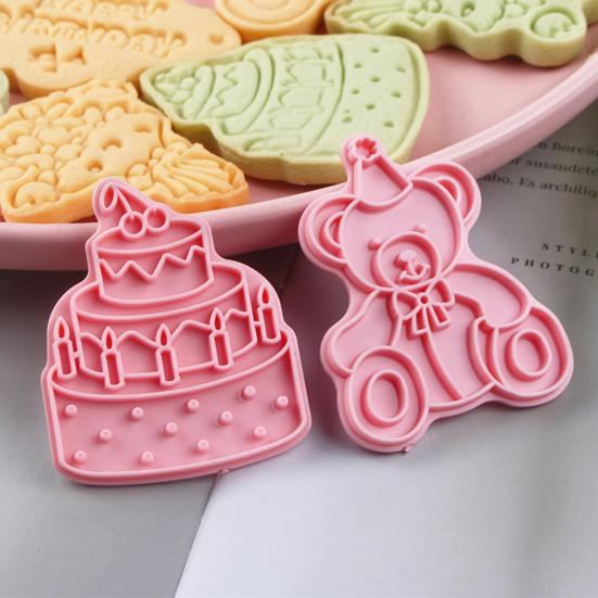 

Fondant Mold Practical Fade-resistant Compact Fondant Mold Cute Cartoon Baking Mold Baking Mold for Kitchen