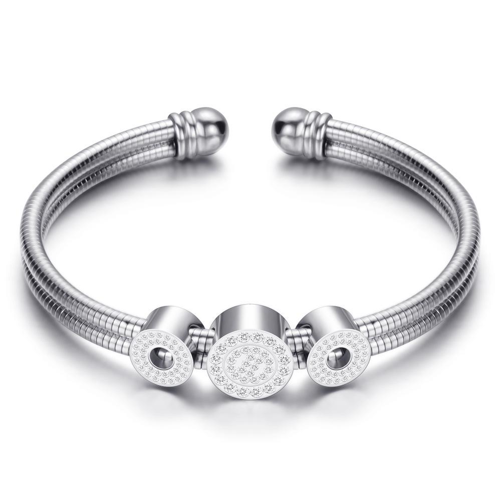 European & American Adjustable Rhinestone Snake Bone Chain Bracelet (11MM)