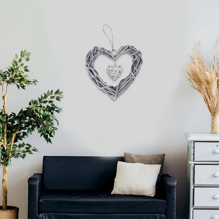 Natural Wicker Wreath Heart Shape Unique and Amazing for Christmas Wreath Door