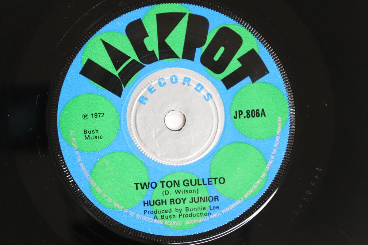 

7inch Record HUGH ROY JUNIOR Two Ton Gulleto Gulleto Version JP806 JACKPOT 1972 UK Reggae Ska Dub Used