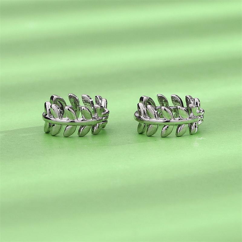 

Металлические серьги с пряжкой оливковой ветки