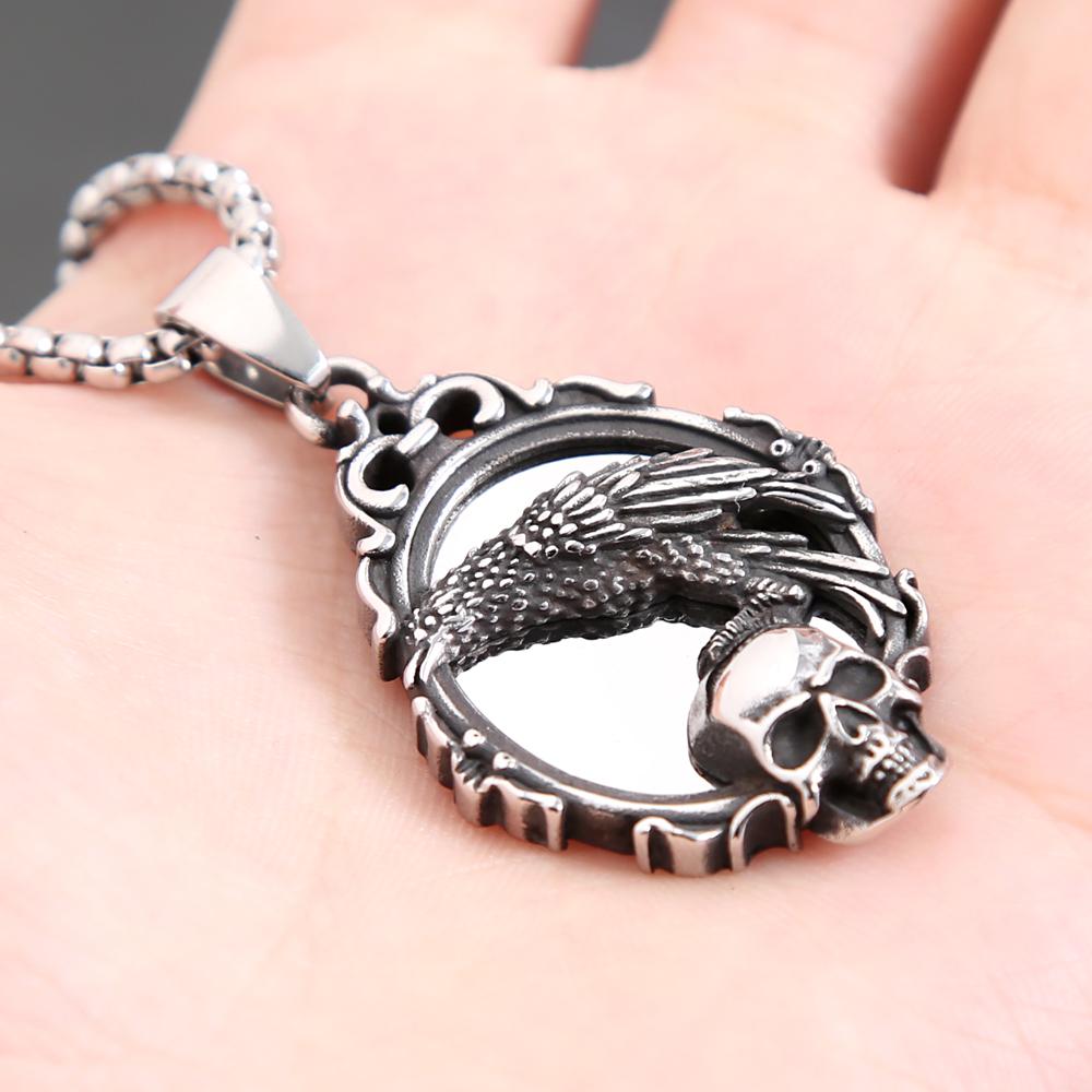 Retro-Style Skull And Mirror Pendant Necklace, A Unisex Punk-Inspired Stainless Steel Crow Necklace, Amulet Jewelry.