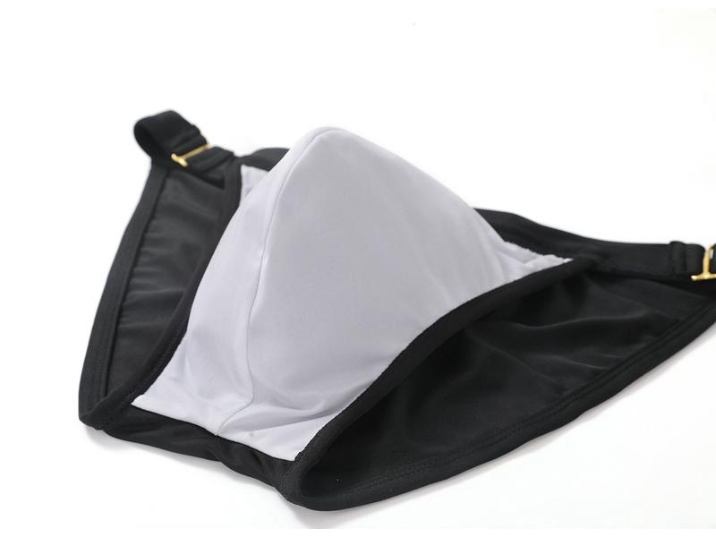 Męskie Trójkątne Kąpielówki z Metalową Klamrą - Europejska i Amerykańska Moda