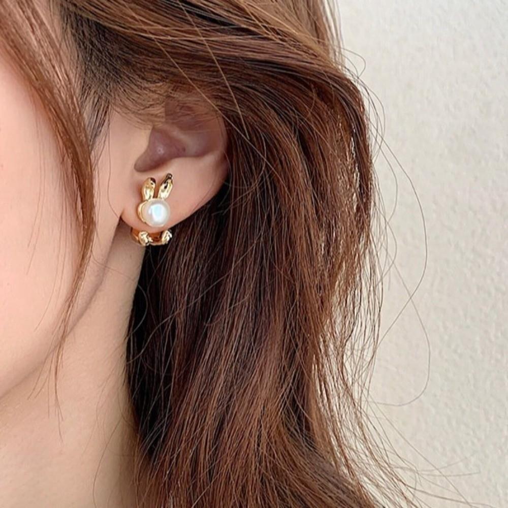 Cute Rabbit Ear Studs Simple Ladies Pearl Earrings Exquisite Rabbit Earrings  Spring Summer