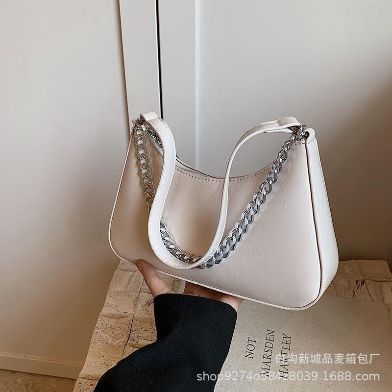 French Niche Fashion Light Luxury Chain Small Bag Women's 2025 New Trendy Temperament Versatile Underarm Crossbody Bag