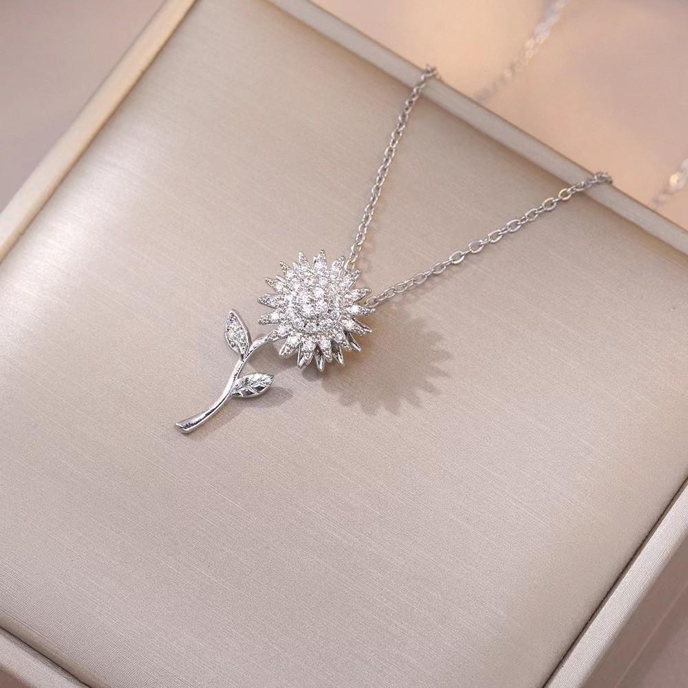 Trendy Rotation Spin Sunflower Stainless Steel Zircon Necklaces For Women Metal Crystal Necklace Party Birthday Gifts Jewelry