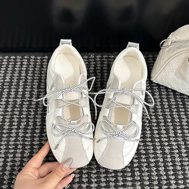 

Мэри Джейн Балет 5см Юрчен обувь в едином стиле повседневная обувь милая сестра кожа спортивная корейская версия увеличение внутренней высоты серебристый немецкий трай 40 белый