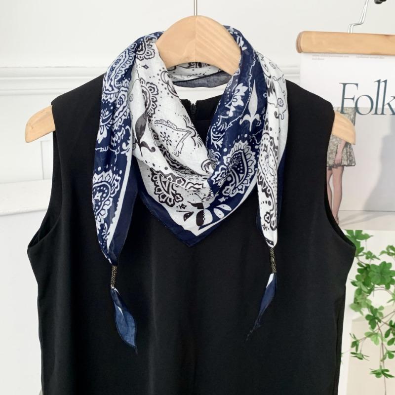Cashew flower silk scarf new simple printing headscarf decorative scarf scarf small shawl triangular scarf tied waist