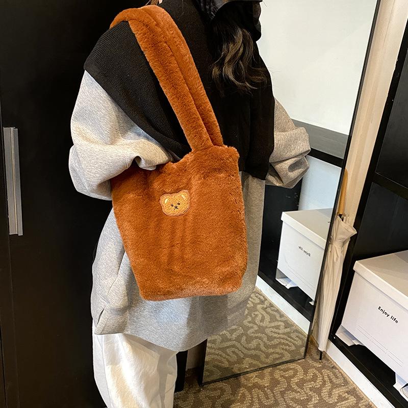 2025 Autumn and Winter New High-value Plush Bag Bucket Bag Large-capacity Portable Shoulder Bag Tote Bag Women's Fashion