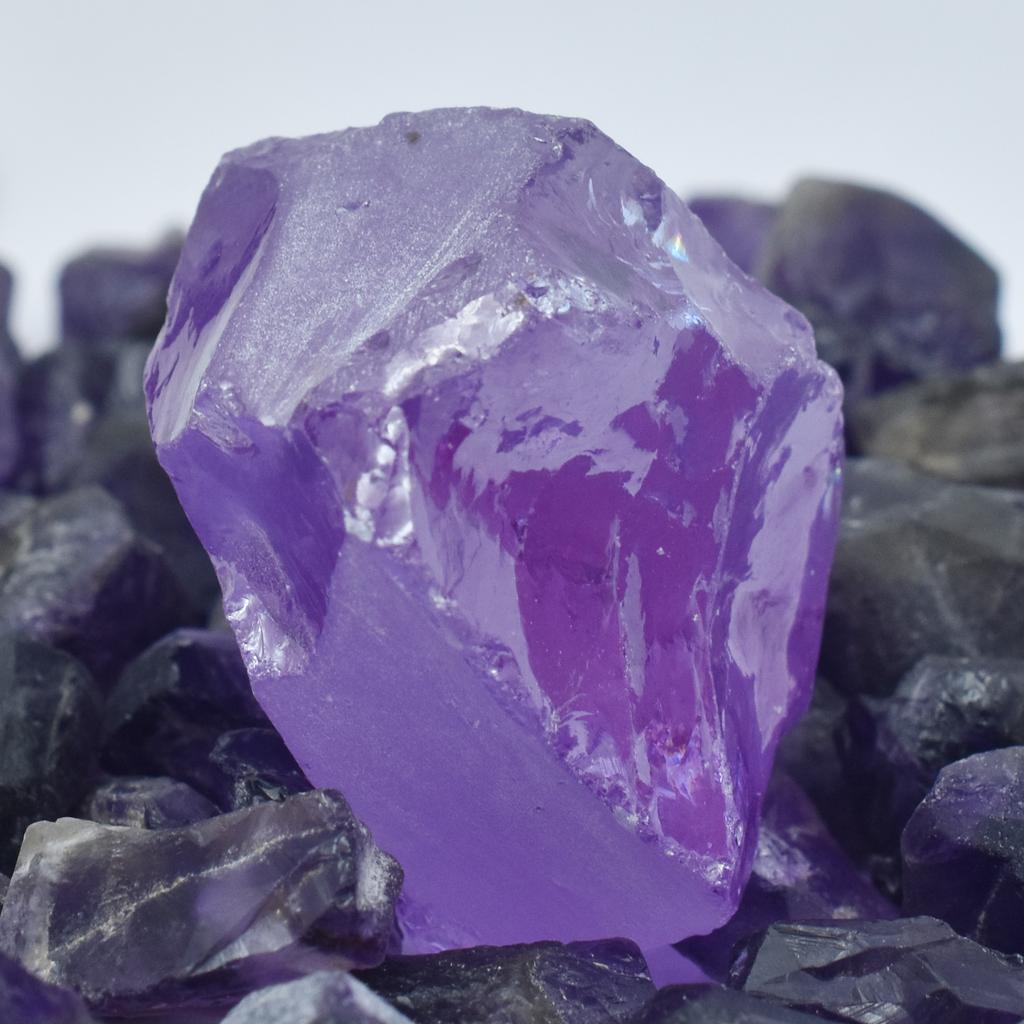 AAAA+ Zertifizierter 45,5 Karat Natürlicher Lila Saphir Unbearbeiteter Roher Edelstein Für Geschenk