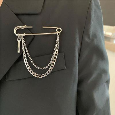 Spilla Pendente Hip-Hop Retrò di Nicchia: Accessori Spilla in Metallo a Catena Punk
