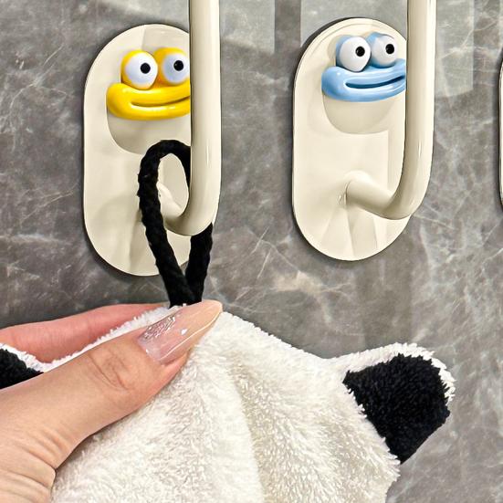 Adhesive Wall Hooks Hair Accessories Organizer Rounded Edge Cartoon Adhesive Hook for Bathroom Kitchen
