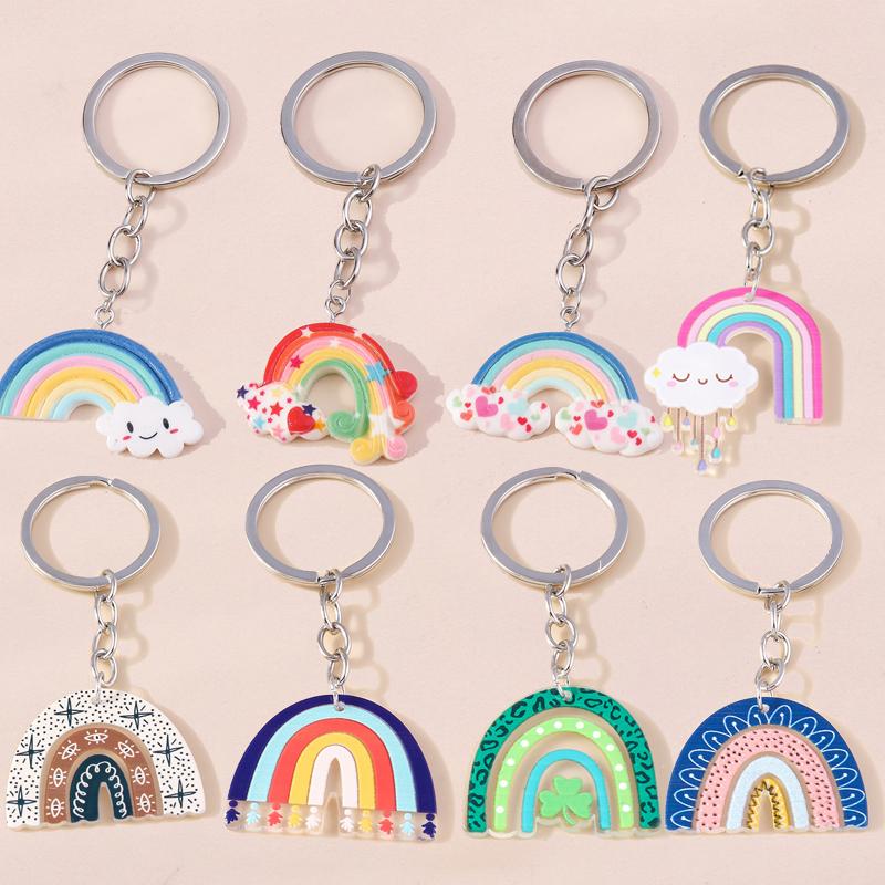 Lovely Resin Rainbow Keychain Smile Face Cloud Key Ring Pedants for Car Keyholder Handbag Decor Charm DIY Jewelry Gifts