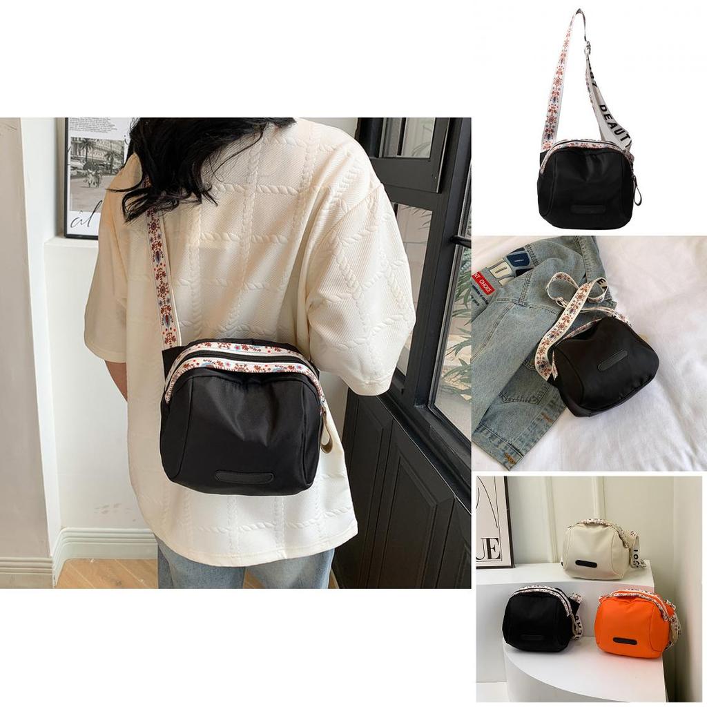 Fashionable Large Capacity Crossbody Bag Street Style Spring 2024 Shoulder Bag