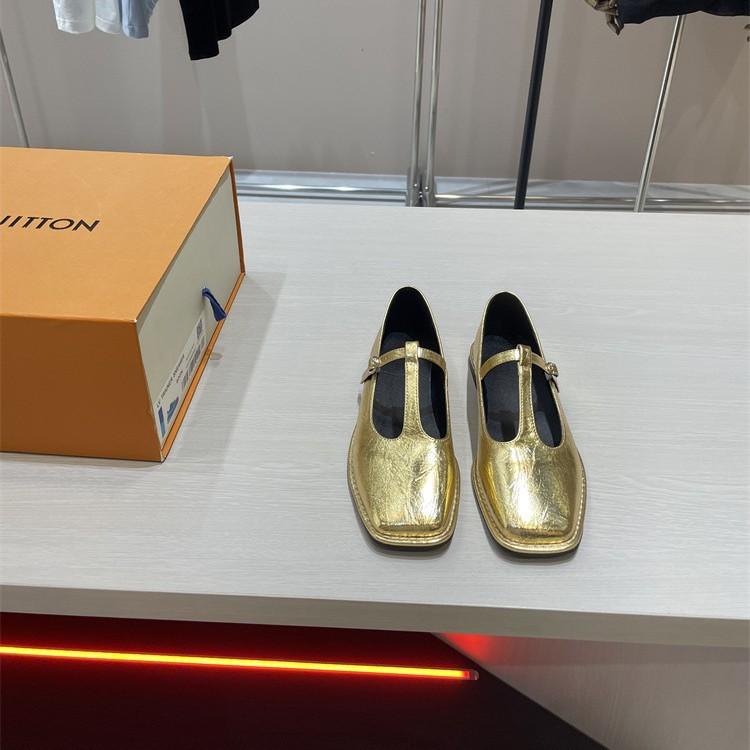 Super feuerrote schwarze Mary Jane Damenschuhe neue eckige Spitze leichter Ausschnitt T-Schnalle mit Nische flache Einzel-Damenschuhe