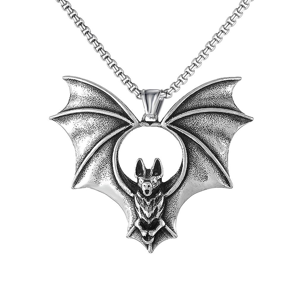 Bat Pendant Necklaces for Men Stainless Steel Chain Clavicle Chain Retro Punk Accessories Halloween Gift Jewelry