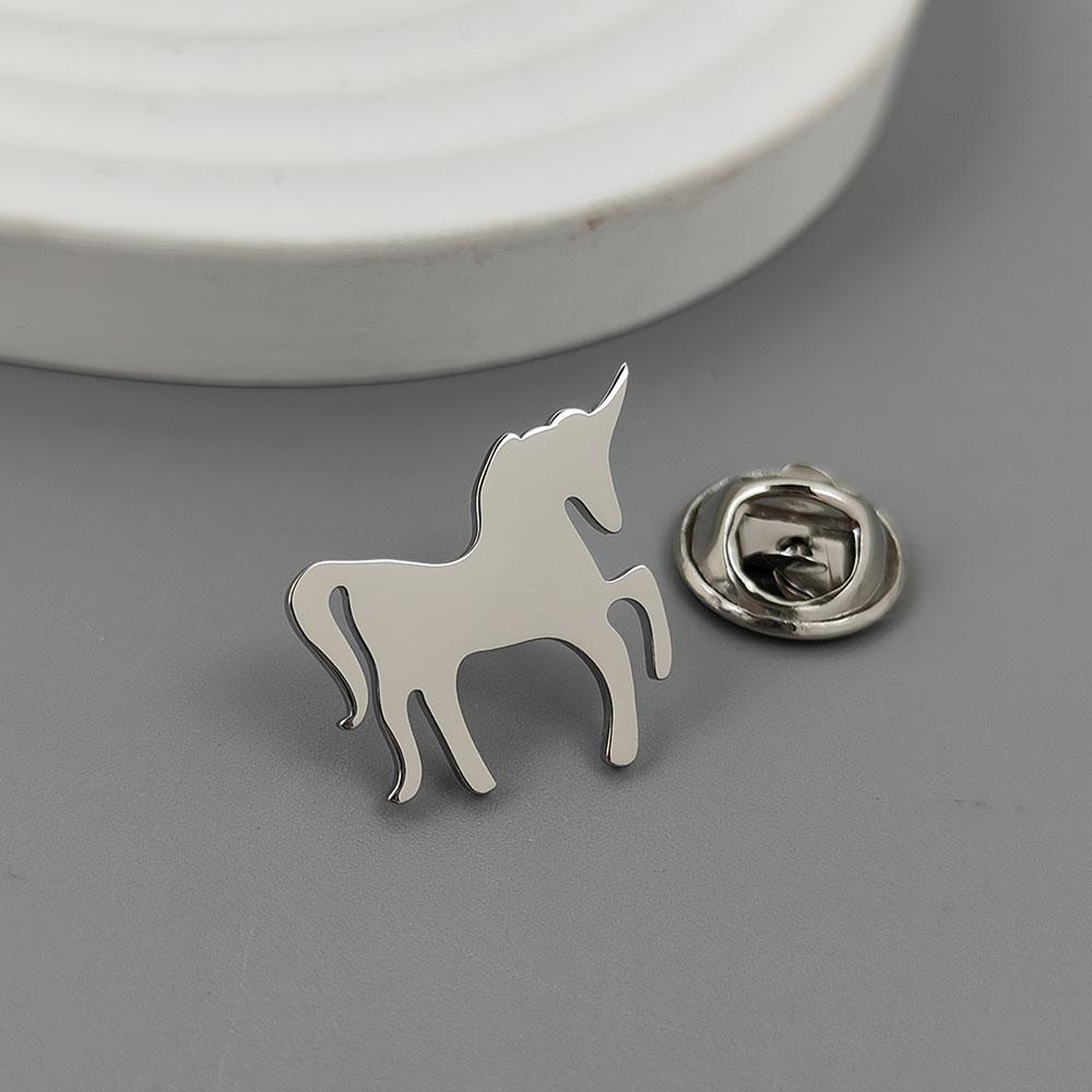 

Unicorn stainless steel brooch/cufflinks, men s and women s personalized god animal badge, jacket/backpack mascot decorations. срібний