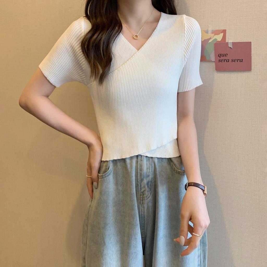 Summer V-neck Short-sleeved Knit Shirt Thin Slim T-shirt Female Design Sense Cross Short Tops Casual Essential Comfort Style Slim Fit Pullovers Tees