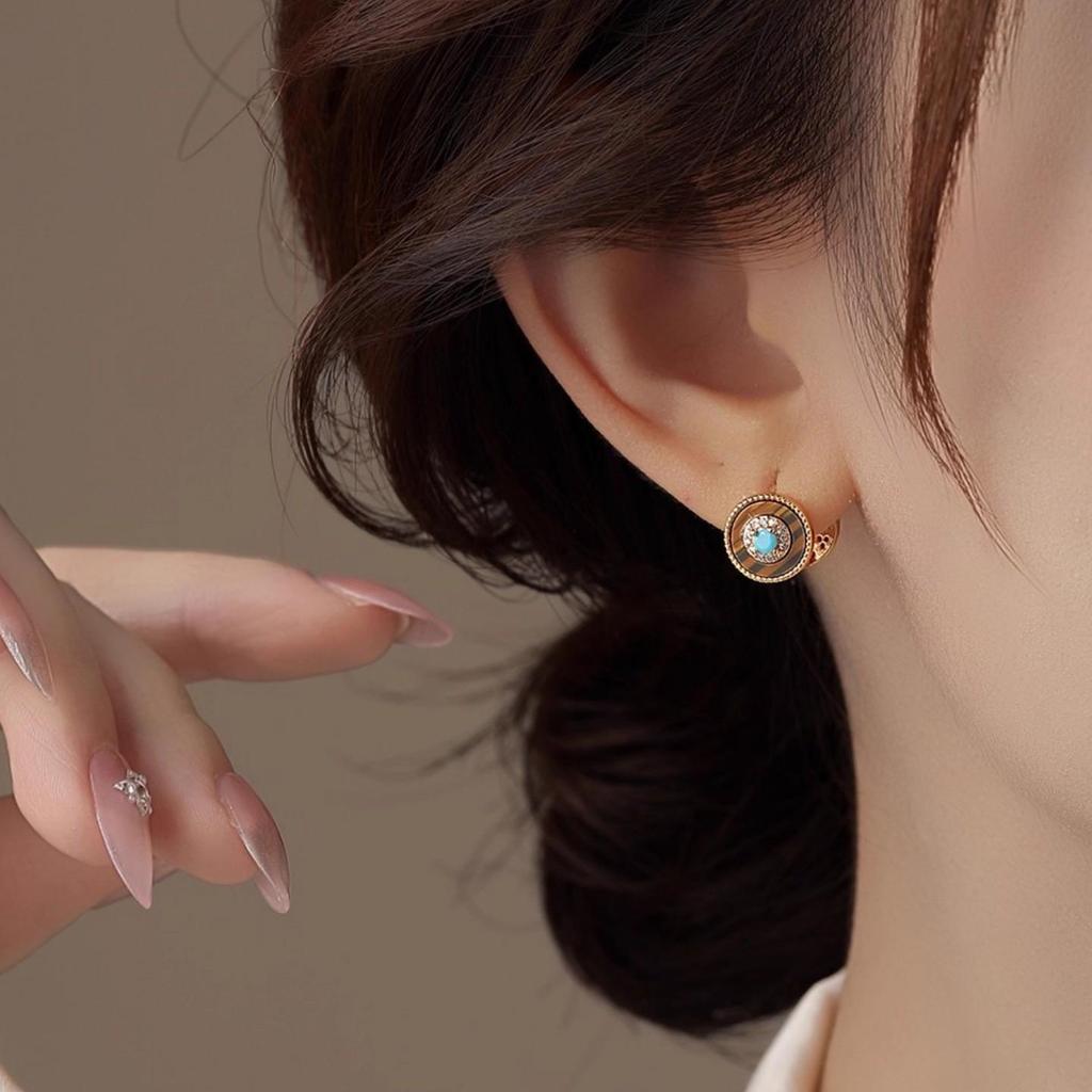 Elegant Double-Sided Tiger Eye Diamond Imitation Stud Earrings
