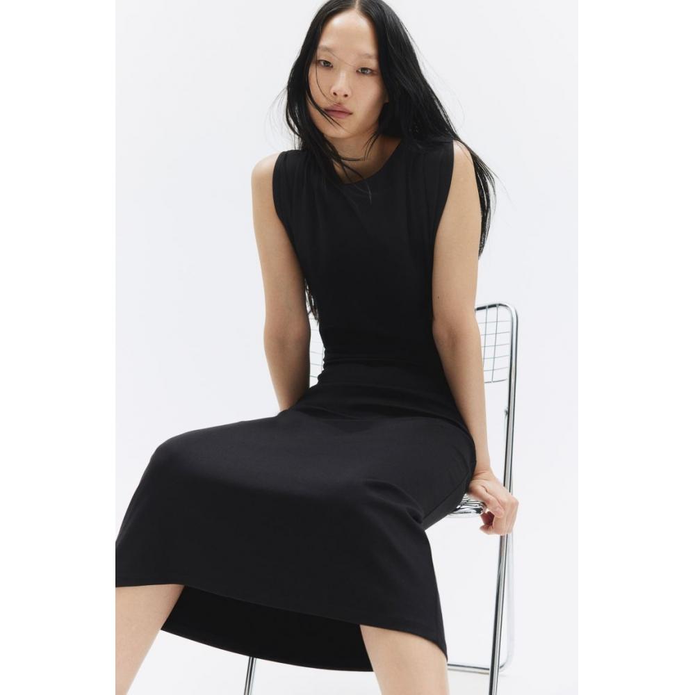 

H M Boat neck jersey dress black