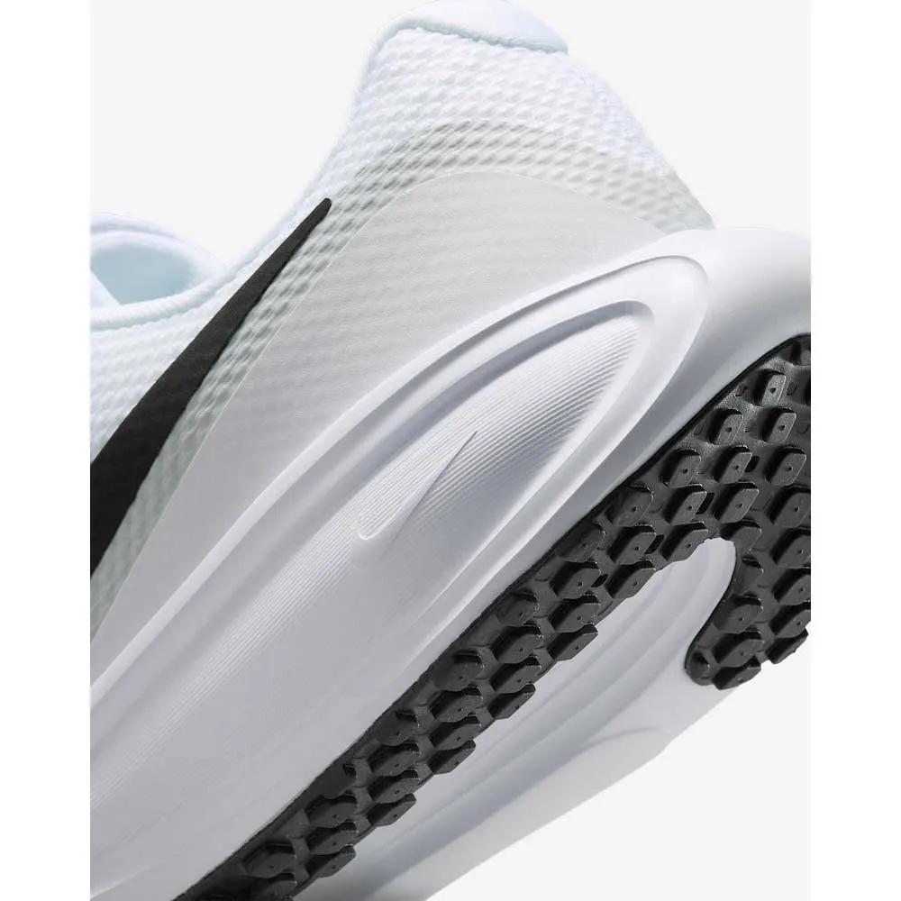 Nike Laufschuhe Revolution 8