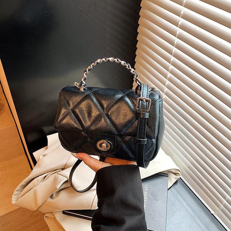 Niche bag women's new summer versatile messenger bag portable diamond square bag