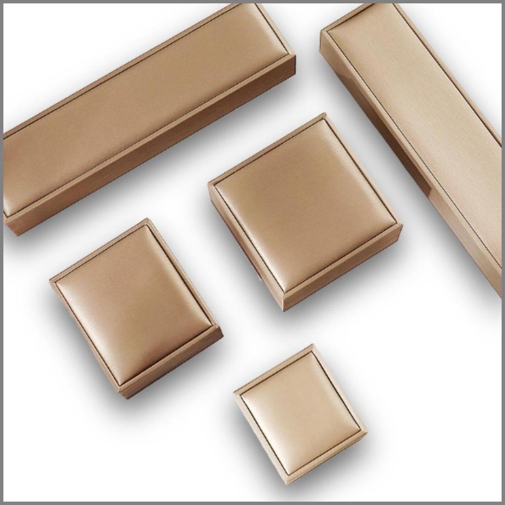 PU Brushed Jewelry Box: Elegant Packaging for Rings, Bracelets, and Necklaces