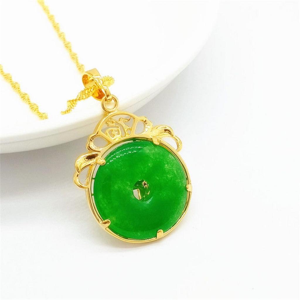 Dragon Card Emerald Pendant Fu Character Ping An Buckle Dragon Card Necklace Pendant Men and Women Neck Pendant Jewelry