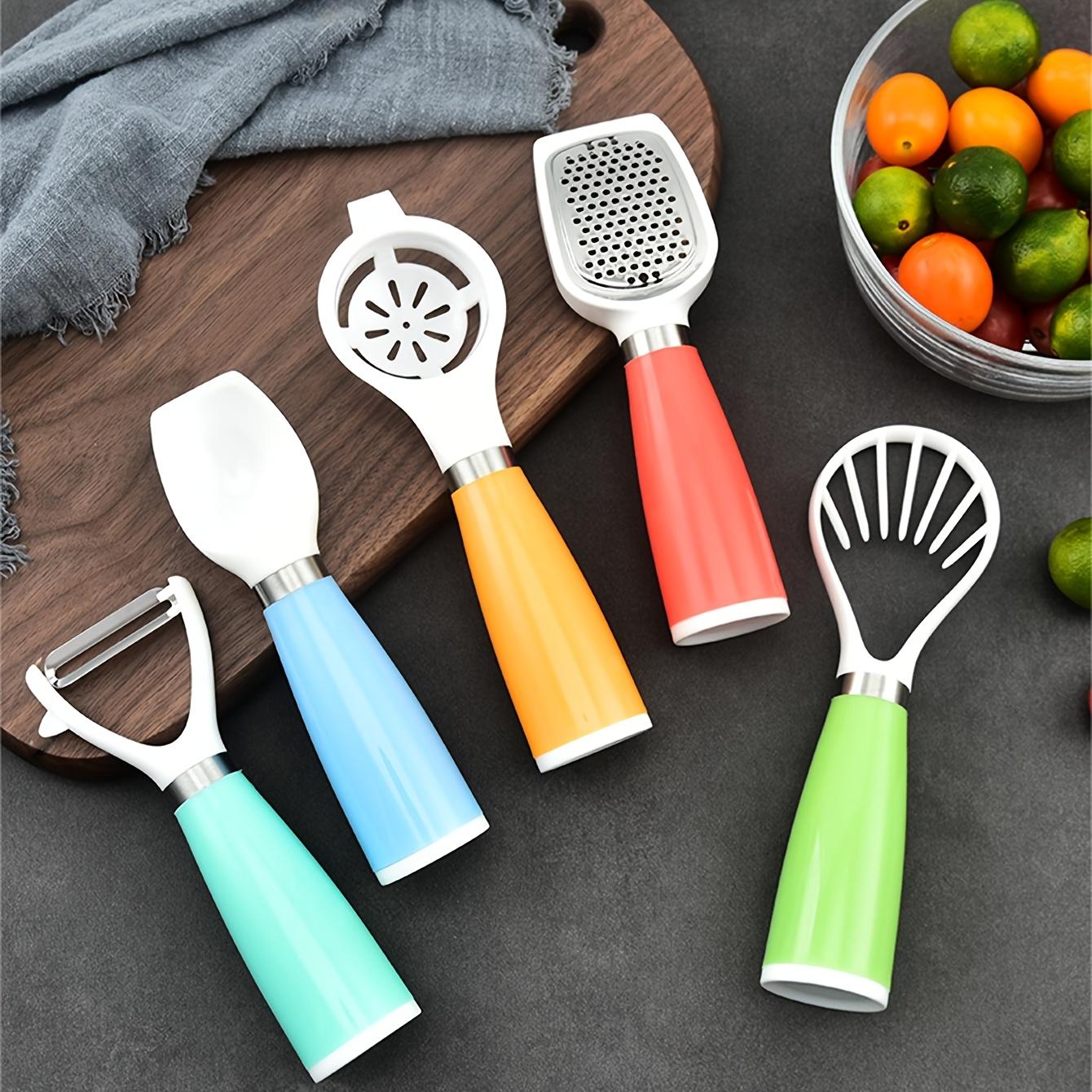 

1set/5pcs kitchen gadget, quick cutting avocado/shredding vegetables/taking egg yolk and egg white multi-functional vegetable cutter