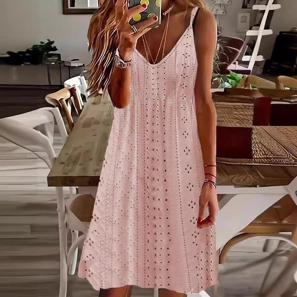 Europe and The United States Plus Size Women's Summer Cutout Jacquard V-Neck Strap Solid Color Dress