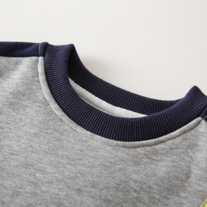 Boys Sweater Children's Clothing 2025 Autumn and Winter New Children's Sleeved Sweater Fashionable Thickened Warm Top