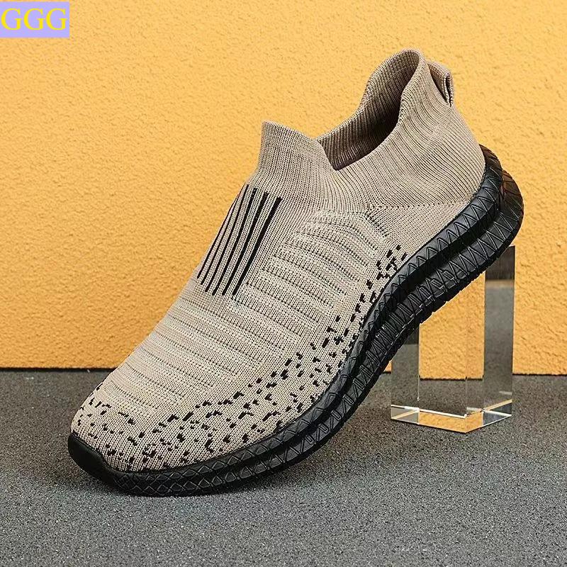 

Breathable Men Casual Shoes 2025 Outdoor Male Walking Shoes Lightweight Anti-slip Men s Sneakers Slip on Flats Vulcanized Shoes 39