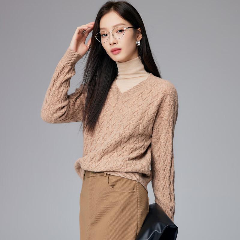 Paro Women's 100% Cashmere Cable Knit V-Neck Sweater