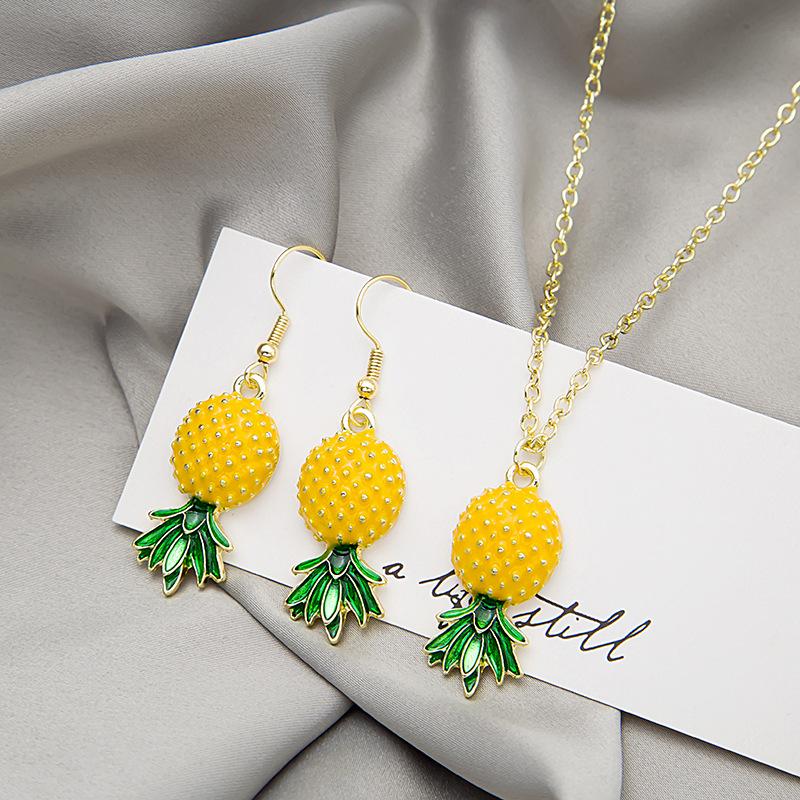 

Small Fresh Fruit Pineapple Necklace Set with Sweet Temperament and Versatile Earrings 50CM(Necklace Size)