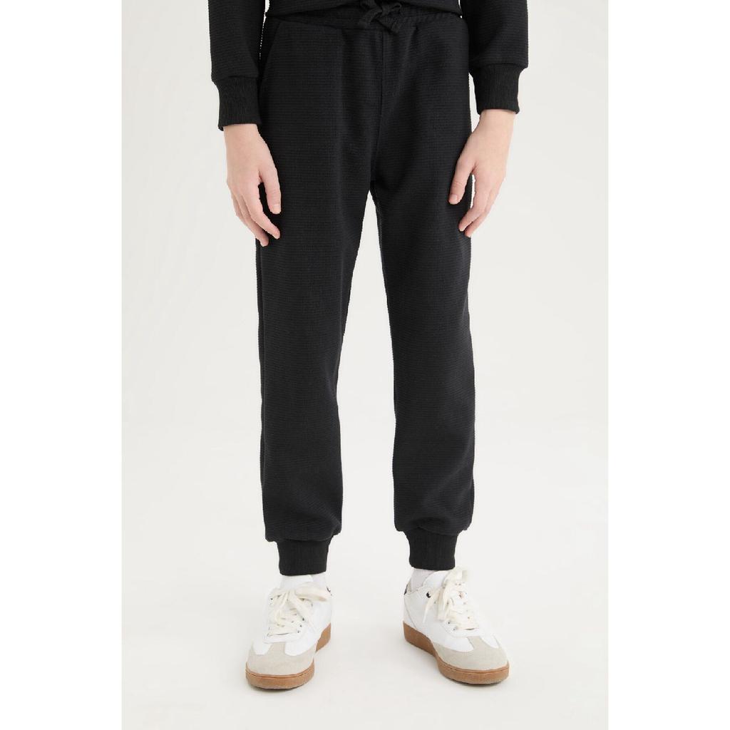 Boy 2 Team D4742a8ns