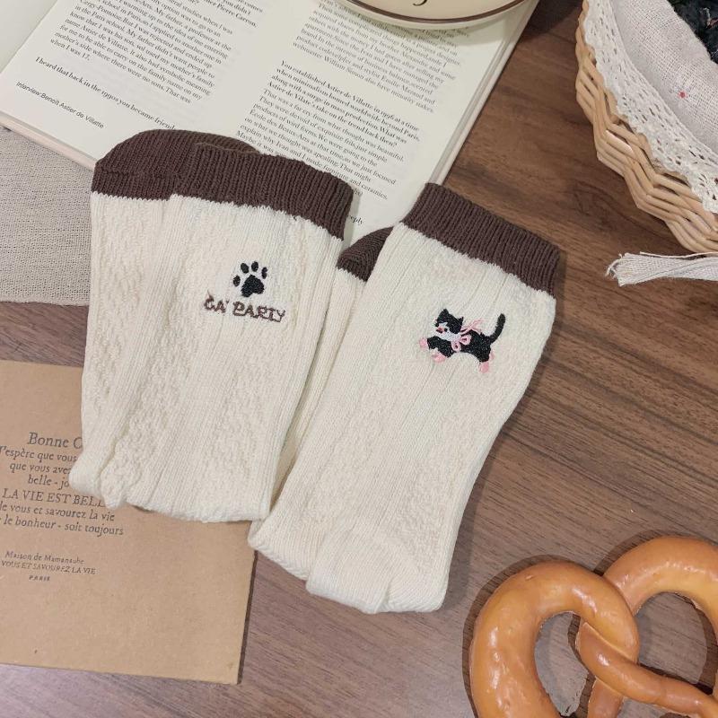 Winter and Autumn Kids' Knee-Length Cartoon Cat Paws Embroidered Chunky Stockings Thick Knit Cute Socks