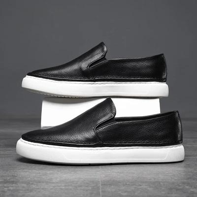 Fashion Round Toe Flats for Men Genuine Leather Cowhide Men Loafers Comfortable Slip-on Casual Shoes Soft Soled White Shoe 2024