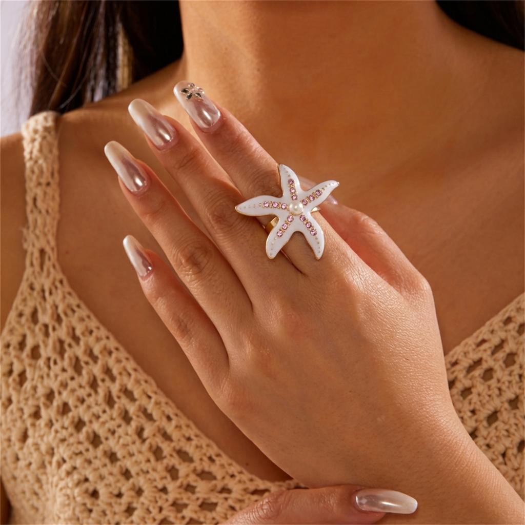 Bohemian Enamel Starfish Rings for Women Colorful Rhinestone Ocean Sea Star Pearl Finger Ring Summer Vacation Charm Jewelry Gift