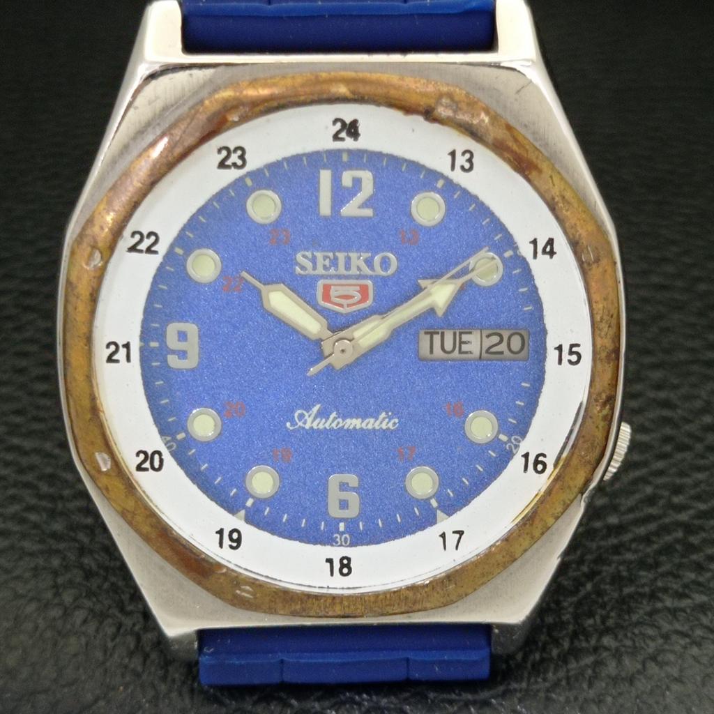 USED VINTAGE SEIKO 5 AUTOMATIC 7009A JAPAN MENS BLUE COLOR DIAL WATCH A433638-2 R118-a433638